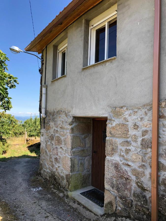 Casa Pedragude. Turismo Rural. Pantón Exterior foto